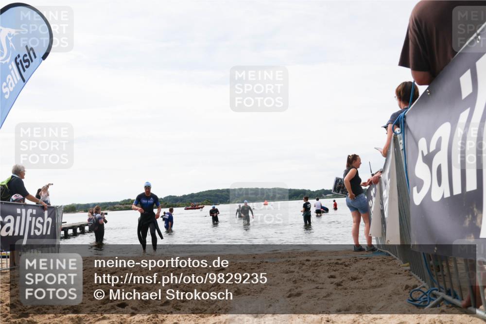 21.06.2026 - Viking Triathlon Michael Strokosch http://msf.ph/oto/9829235 21.06.2026 10:55:30 Schwimmen 305, 344, 561 meine-sportfotos.de