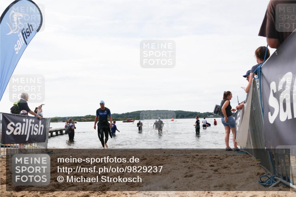 21.06.2026 - Viking Triathlon Michael Strokosch http://msf.ph/oto/9829237 21.06.2026 10:55:30 Schwimmen 305, 344, 561 meine-sportfotos.de