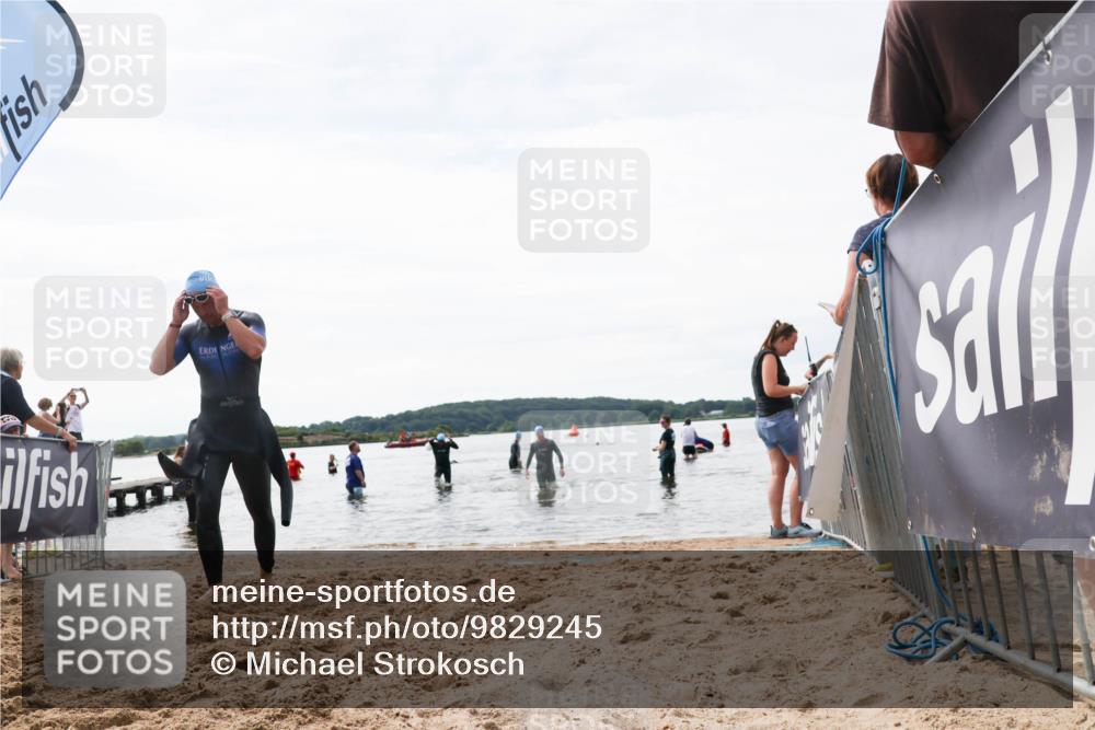 21.06.2026 - Viking Triathlon Michael Strokosch http://msf.ph/oto/9829245 21.06.2026 10:55:33 Schwimmen 305, 417, 561 meine-sportfotos.de