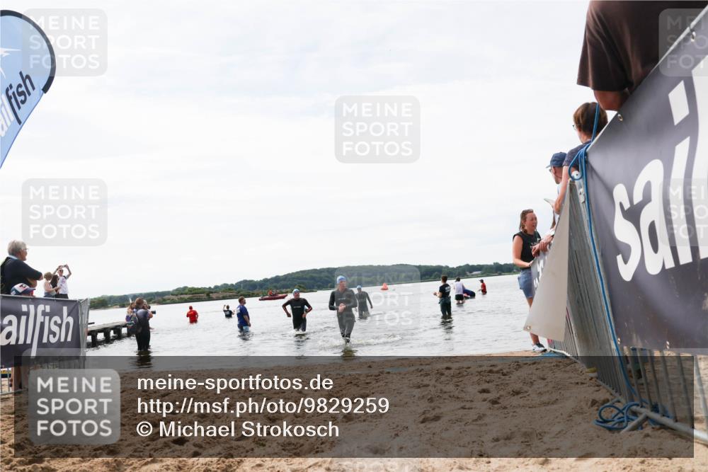 21.06.2026 - Viking Triathlon Michael Strokosch http://msf.ph/oto/9829259 21.06.2026 10:55:38 Schwimmen 81, 417, 561 meine-sportfotos.de