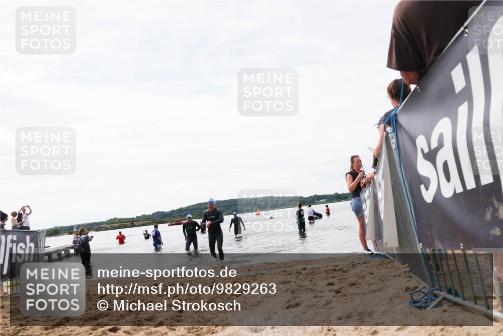 21.06.2026 - Viking Triathlon Michael Strokosch http://msf.ph/oto/9829263 21.06.2026 10:55:39 Schwimmen 81, 417 meine-sportfotos.de