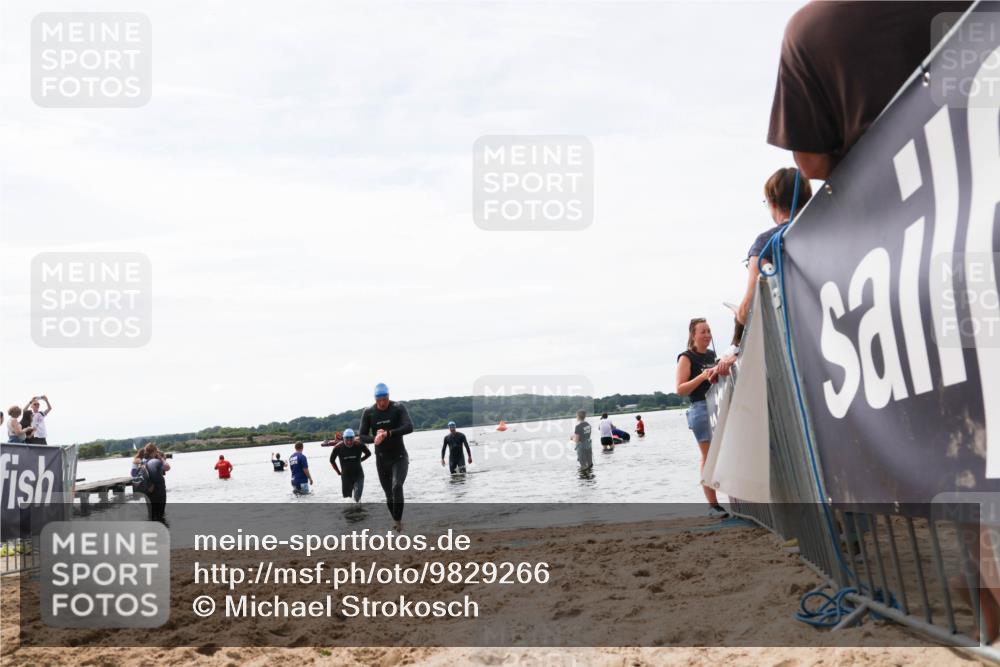 21.06.2026 - Viking Triathlon Michael Strokosch http://msf.ph/oto/9829266 21.06.2026 10:55:40 Schwimmen 81, 417 meine-sportfotos.de