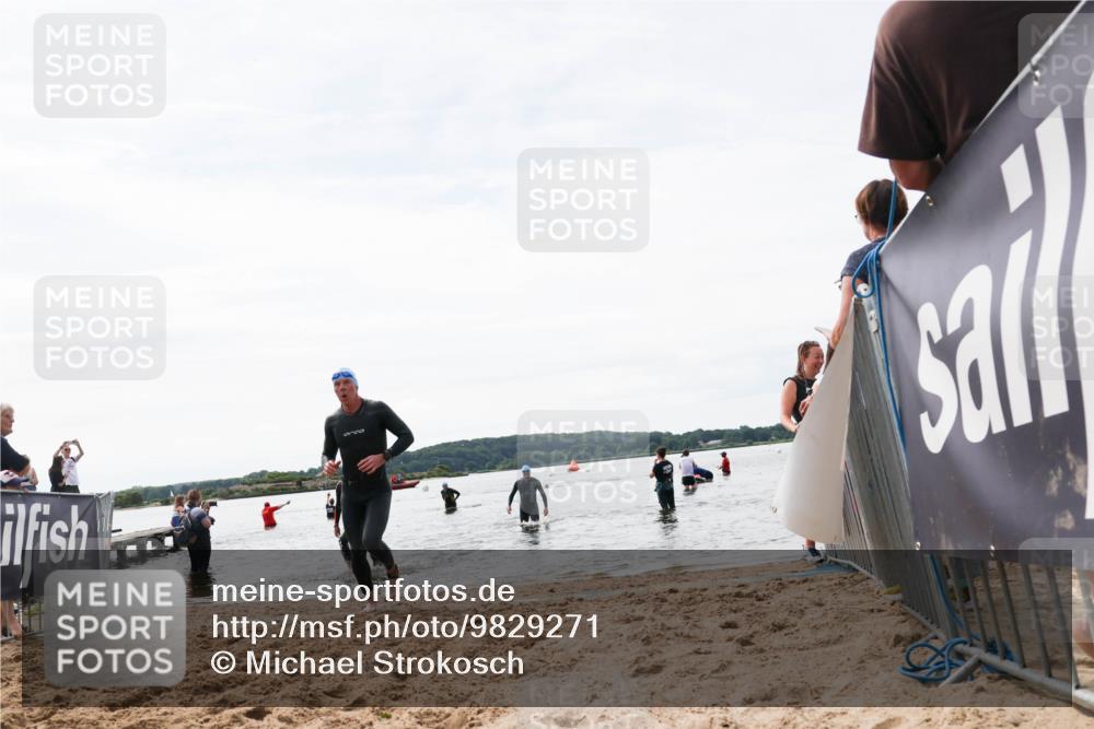 21.06.2026 - Viking Triathlon Michael Strokosch http://msf.ph/oto/9829271 21.06.2026 10:55:42 Schwimmen 81, 417 meine-sportfotos.de