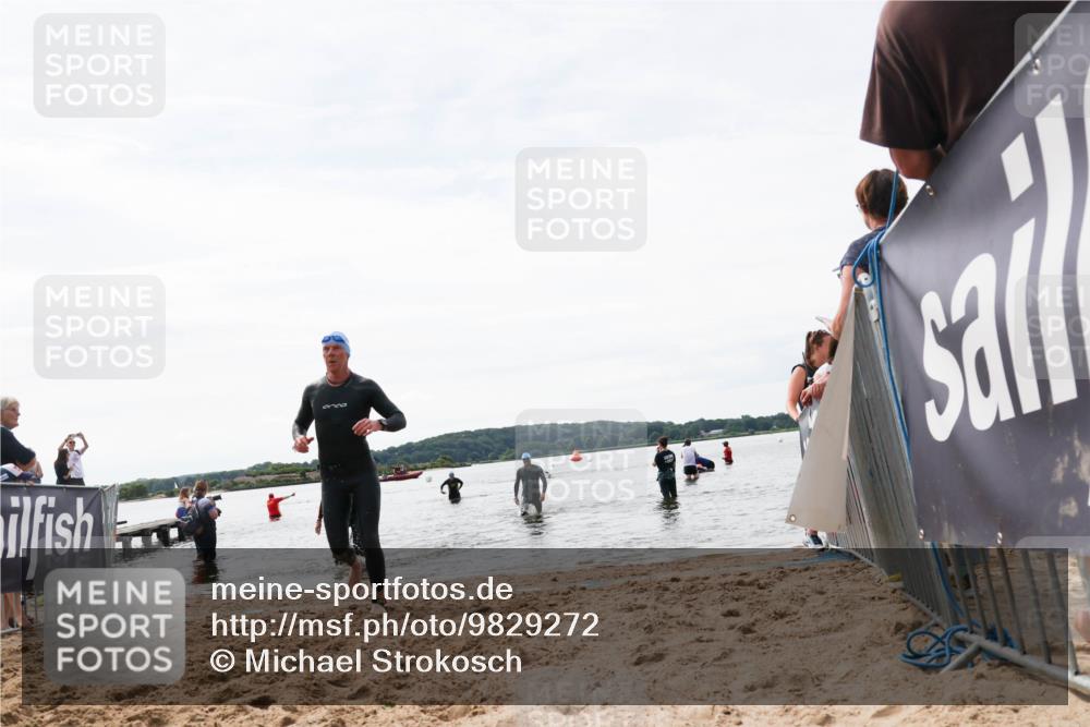 21.06.2026 - Viking Triathlon Michael Strokosch http://msf.ph/oto/9829272 21.06.2026 10:55:42 Schwimmen 81, 417 meine-sportfotos.de