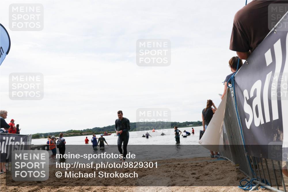 21.06.2026 - Viking Triathlon Michael Strokosch http://msf.ph/oto/9829301 21.06.2026 10:55:52 Schwimmen 77, 264 meine-sportfotos.de