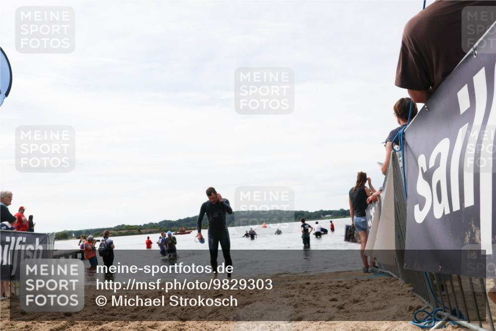 21.06.2026 - Viking Triathlon Michael Strokosch http://msf.ph/oto/9829303 21.06.2026 10:55:53 Schwimmen 77, 264 meine-sportfotos.de