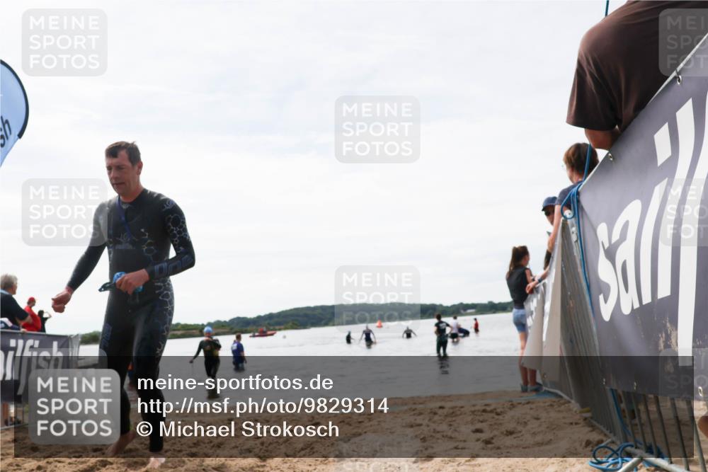 21.06.2026 - Viking Triathlon Michael Strokosch http://msf.ph/oto/9829314 21.06.2026 10:55:57 Schwimmen 77, 264 meine-sportfotos.de