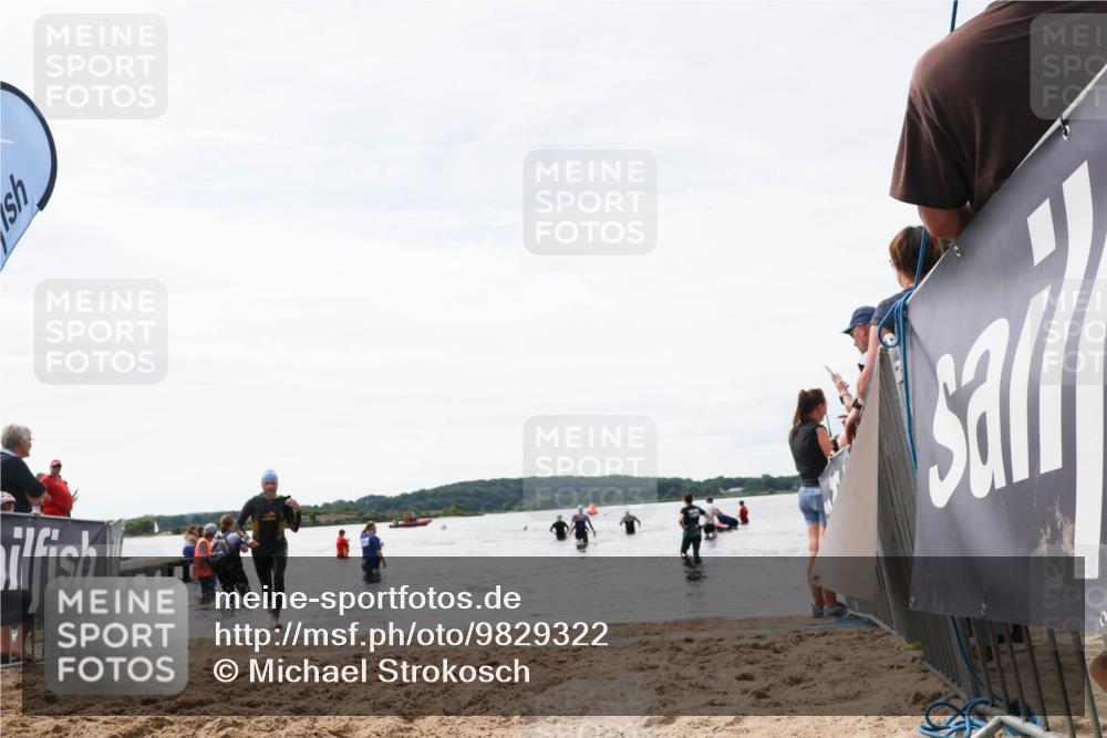 21.06.2026 - Viking Triathlon Michael Strokosch http://msf.ph/oto/9829322 21.06.2026 10:55:59 Schwimmen 77, 264 meine-sportfotos.de