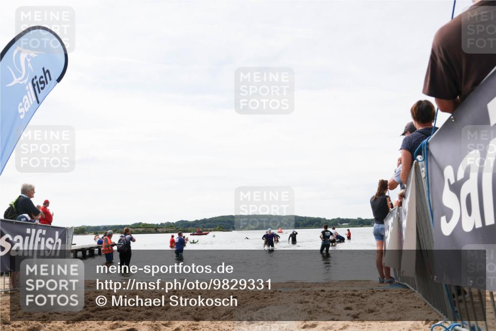 21.06.2026 - Viking Triathlon Michael Strokosch http://msf.ph/oto/9829331 21.06.2026 10:56:02 Schwimmen 264 meine-sportfotos.de