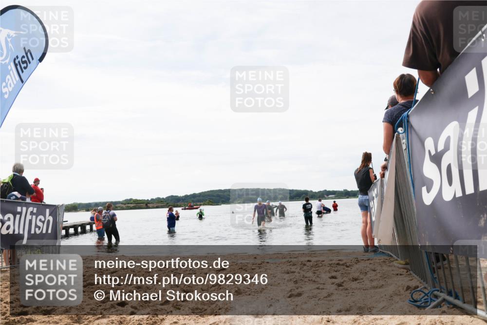 21.06.2026 - Viking Triathlon Michael Strokosch http://msf.ph/oto/9829346 21.06.2026 10:56:07 Schwimmen 117 meine-sportfotos.de
