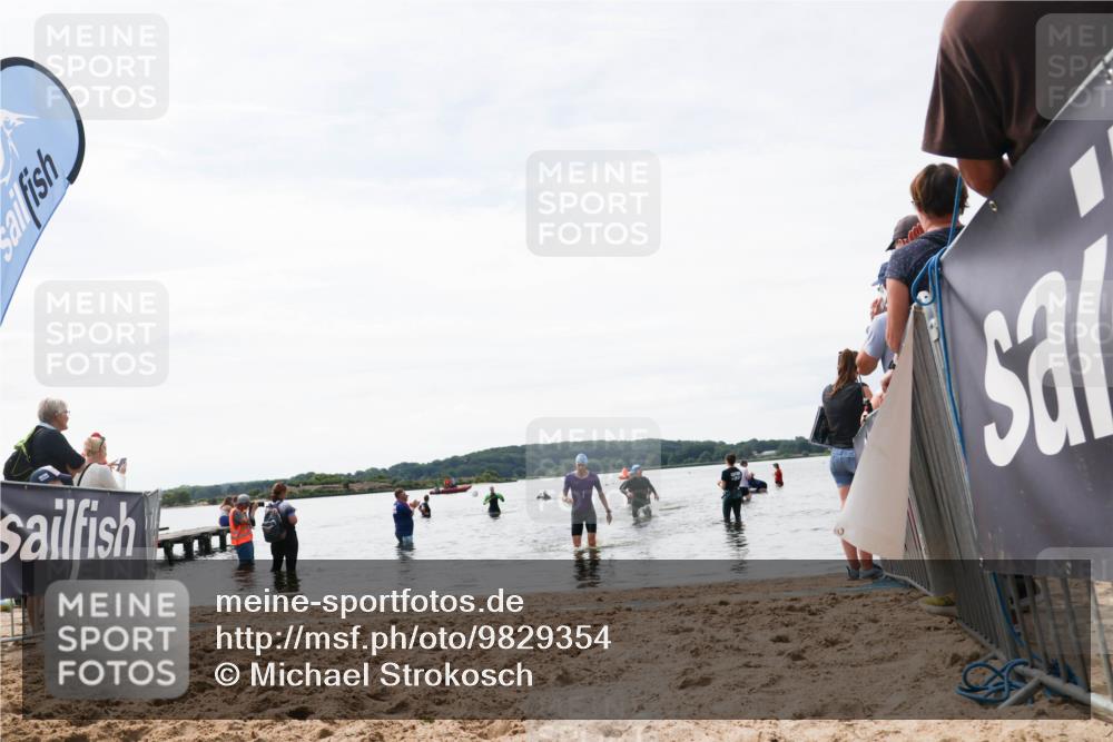 21.06.2026 - Viking Triathlon Michael Strokosch http://msf.ph/oto/9829354 21.06.2026 10:56:10 Schwimmen 117, 502 meine-sportfotos.de