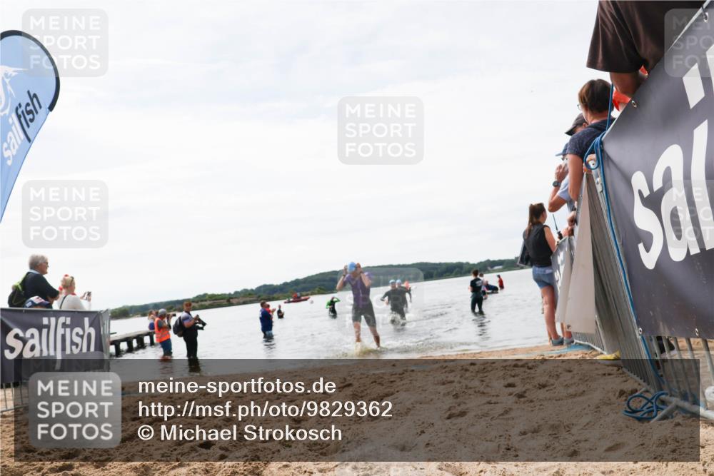 21.06.2026 - Viking Triathlon Michael Strokosch http://msf.ph/oto/9829362 21.06.2026 10:56:13 Schwimmen 117, 502 meine-sportfotos.de
