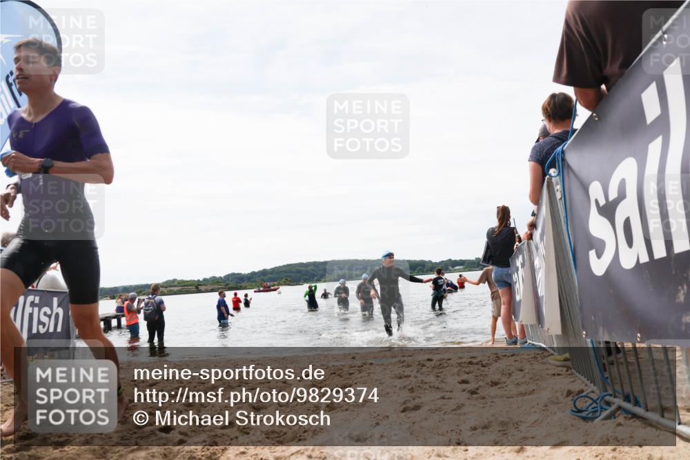 21.06.2026 - Viking Triathlon Michael Strokosch http://msf.ph/oto/9829374 21.06.2026 10:56:17 Schwimmen 24, 117, 357, 502 meine-sportfotos.de