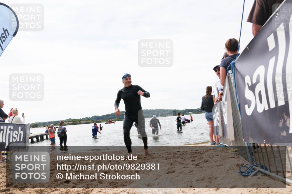21.06.2026 - Viking Triathlon Michael Strokosch http://msf.ph/oto/9829381 21.06.2026 10:56:19 Schwimmen 24, 117, 357, 502 meine-sportfotos.de