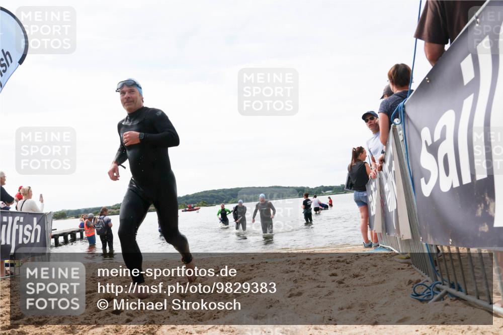 21.06.2026 - Viking Triathlon Michael Strokosch http://msf.ph/oto/9829383 21.06.2026 10:56:20 Schwimmen 24, 117, 357, 502 meine-sportfotos.de