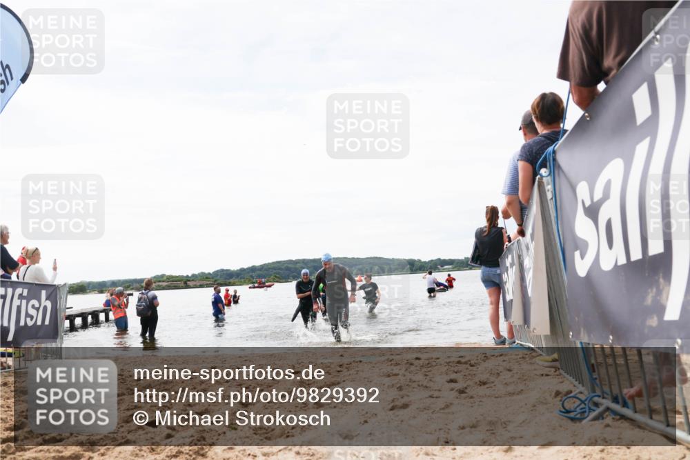 21.06.2026 - Viking Triathlon Michael Strokosch http://msf.ph/oto/9829392 21.06.2026 10:56:23 Schwimmen 24, 127, 357, 502 meine-sportfotos.de