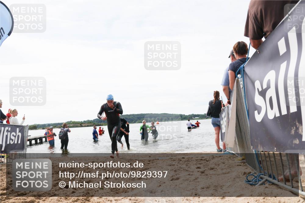 21.06.2026 - Viking Triathlon Michael Strokosch http://msf.ph/oto/9829397 21.06.2026 10:56:25 Schwimmen 24, 127, 357 meine-sportfotos.de
