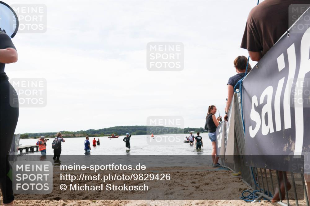 21.06.2026 - Viking Triathlon Michael Strokosch http://msf.ph/oto/9829426 21.06.2026 10:56:34 Schwimmen 127 meine-sportfotos.de