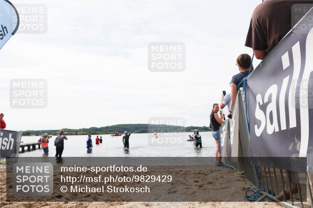 21.06.2026 - Viking Triathlon Michael Strokosch http://msf.ph/oto/9829429 21.06.2026 10:56:36 Schwimmen 127, 374 meine-sportfotos.de