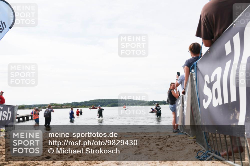21.06.2026 - Viking Triathlon Michael Strokosch http://msf.ph/oto/9829430 21.06.2026 10:56:36 Schwimmen 127, 374 meine-sportfotos.de