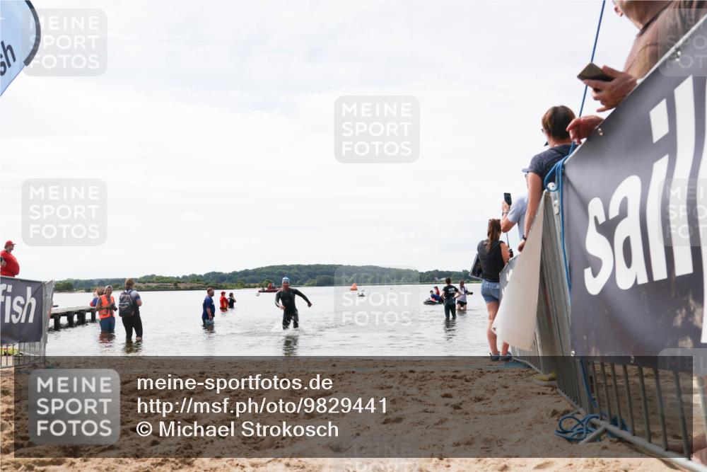21.06.2026 - Viking Triathlon Michael Strokosch http://msf.ph/oto/9829441 21.06.2026 10:56:40 Schwimmen 374 meine-sportfotos.de