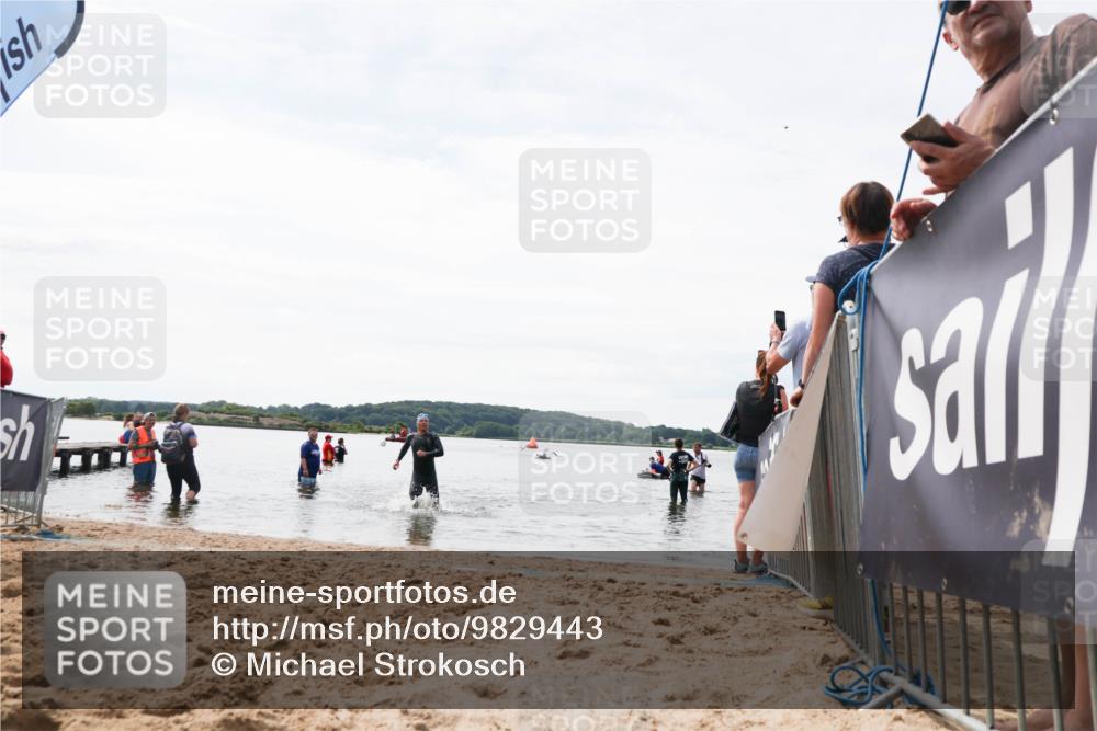 21.06.2026 - Viking Triathlon Michael Strokosch http://msf.ph/oto/9829443 21.06.2026 10:56:40 Schwimmen 374 meine-sportfotos.de