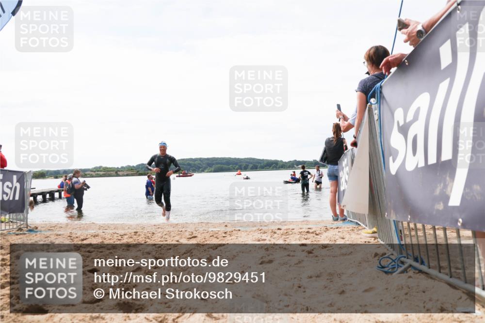 21.06.2026 - Viking Triathlon Michael Strokosch http://msf.ph/oto/9829451 21.06.2026 10:56:43 Schwimmen 374 meine-sportfotos.de