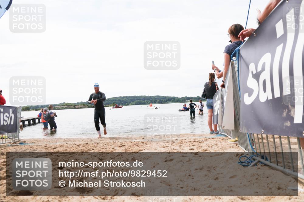 21.06.2026 - Viking Triathlon Michael Strokosch http://msf.ph/oto/9829452 21.06.2026 10:56:43 Schwimmen 374 meine-sportfotos.de