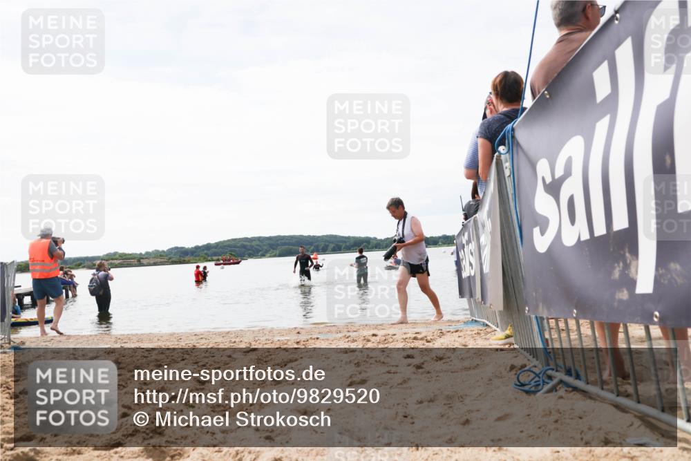 21.06.2026 - Viking Triathlon Michael Strokosch http://msf.ph/oto/9829520 21.06.2026 10:57:11 Schwimmen 401 meine-sportfotos.de