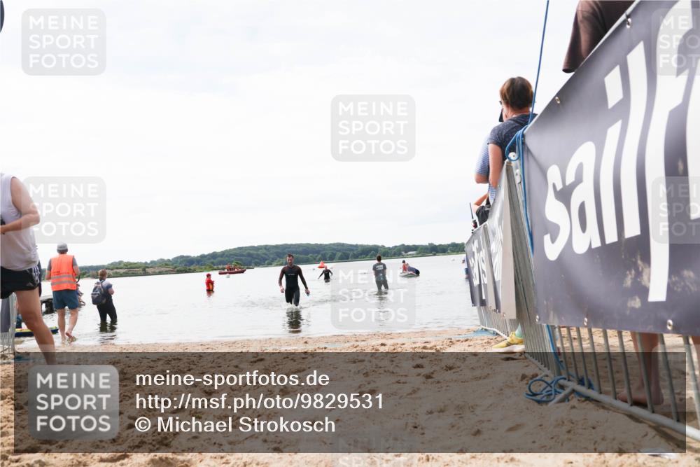 21.06.2026 - Viking Triathlon Michael Strokosch http://msf.ph/oto/9829531 21.06.2026 10:57:14 Schwimmen 401 meine-sportfotos.de