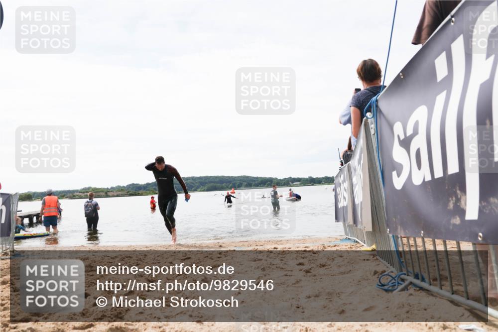 21.06.2026 - Viking Triathlon Michael Strokosch http://msf.ph/oto/9829546 21.06.2026 10:57:19 Schwimmen 401 meine-sportfotos.de
