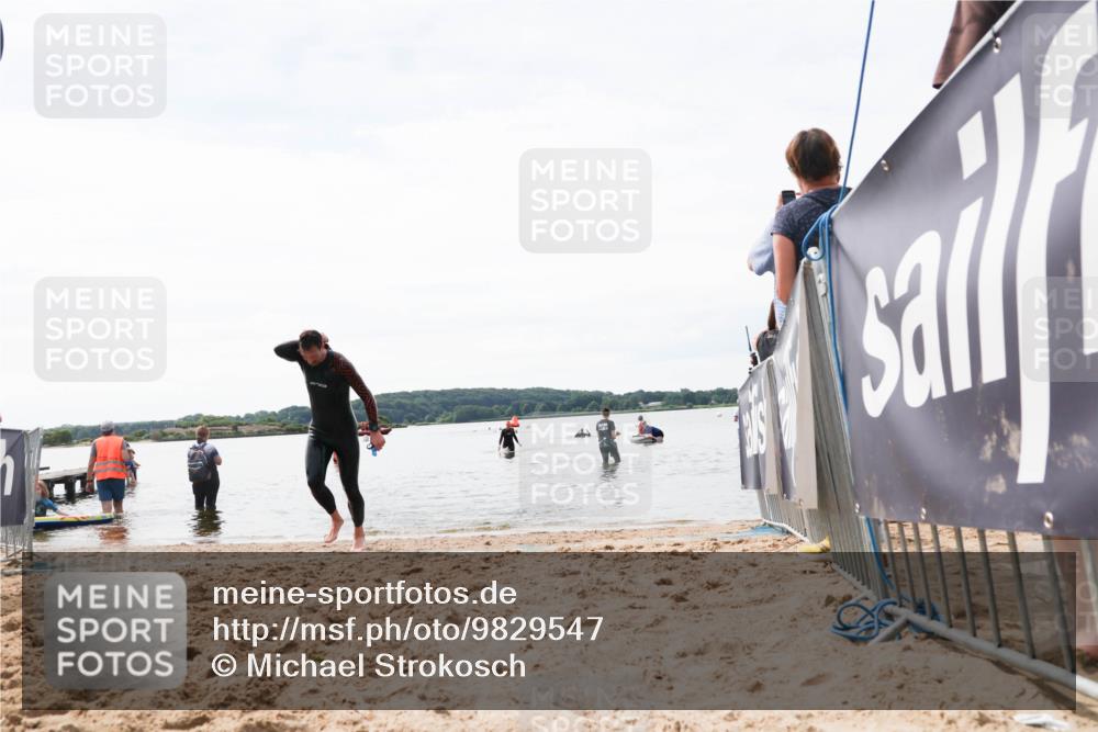 21.06.2026 - Viking Triathlon Michael Strokosch http://msf.ph/oto/9829547 21.06.2026 10:57:20 Schwimmen 401 meine-sportfotos.de