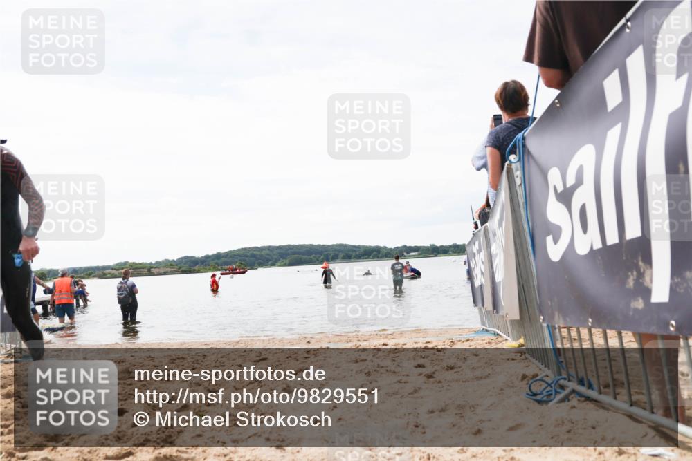21.06.2026 - Viking Triathlon Michael Strokosch http://msf.ph/oto/9829551 21.06.2026 10:57:21 Schwimmen 401 meine-sportfotos.de