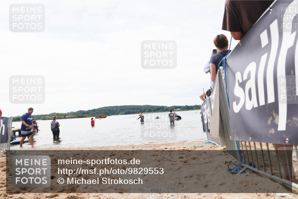 21.06.2026 - Viking Triathlon Michael Strokosch http://msf.ph/oto/9829553 21.06.2026 10:57:22 Schwimmen 401 meine-sportfotos.de