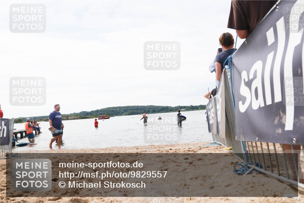 21.06.2026 - Viking Triathlon Michael Strokosch http://msf.ph/oto/9829557 21.06.2026 10:57:23 Schwimmen 401 meine-sportfotos.de