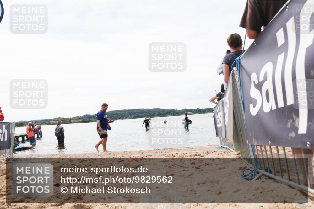 21.06.2026 - Viking Triathlon Michael Strokosch http://msf.ph/oto/9829562 21.06.2026 10:57:25 Schwimmen 401 meine-sportfotos.de