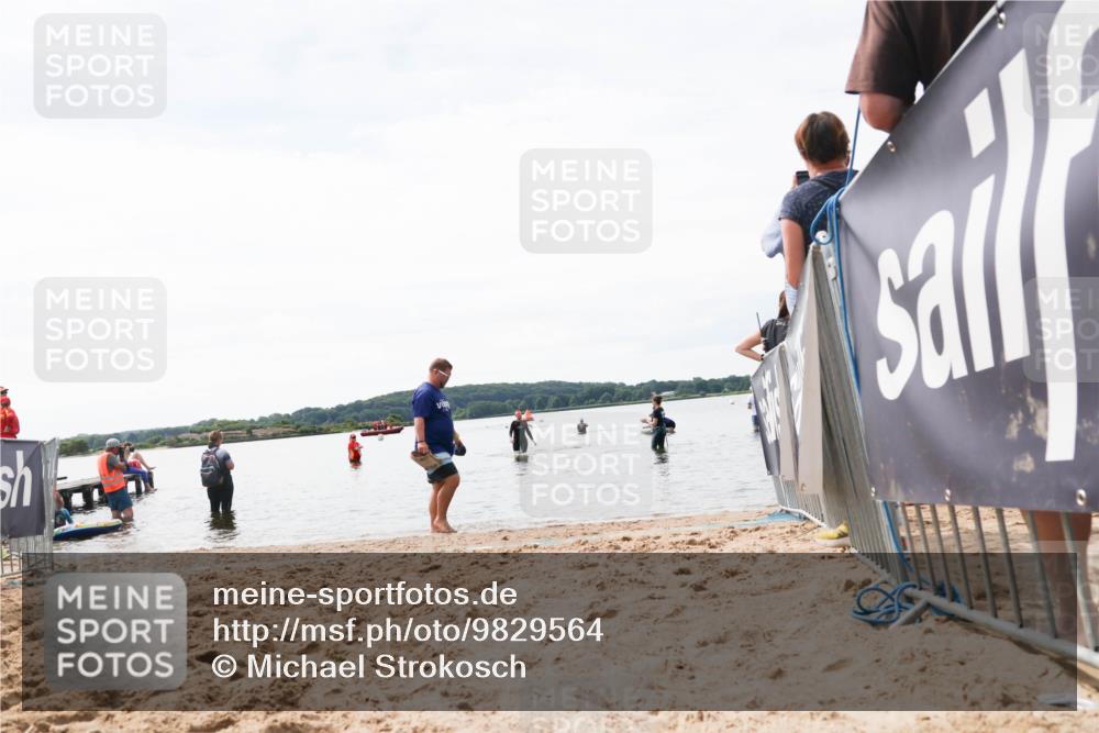 21.06.2026 - Viking Triathlon Michael Strokosch http://msf.ph/oto/9829564 21.06.2026 10:57:25 Schwimmen 401 meine-sportfotos.de