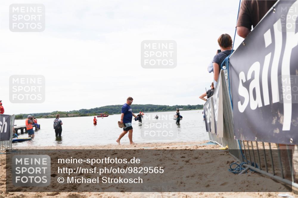 21.06.2026 - Viking Triathlon Michael Strokosch http://msf.ph/oto/9829565 21.06.2026 10:57:26 Schwimmen 401 meine-sportfotos.de