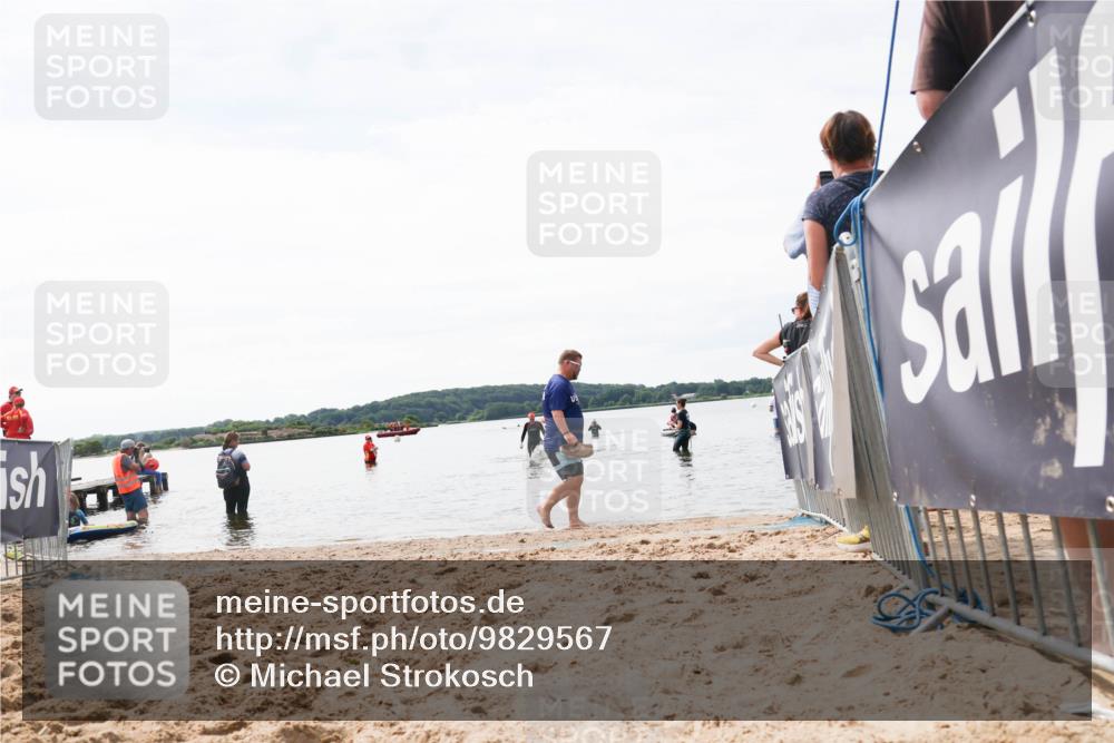 21.06.2026 - Viking Triathlon Michael Strokosch http://msf.ph/oto/9829567 21.06.2026 10:57:26 Schwimmen 401 meine-sportfotos.de