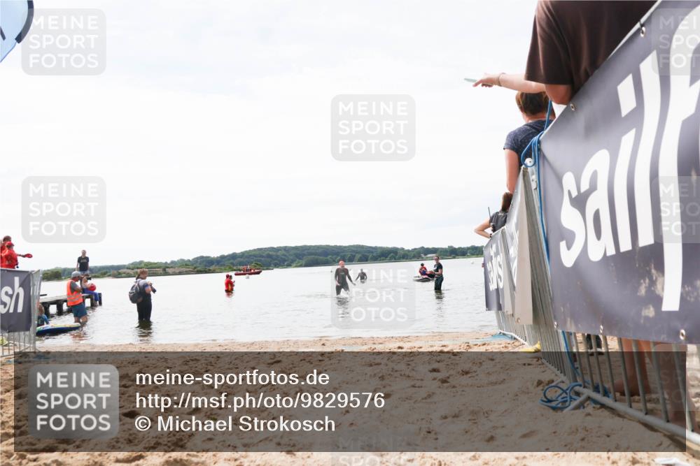 21.06.2026 - Viking Triathlon Michael Strokosch http://msf.ph/oto/9829576 21.06.2026 10:57:29 Schwimmen  meine-sportfotos.de