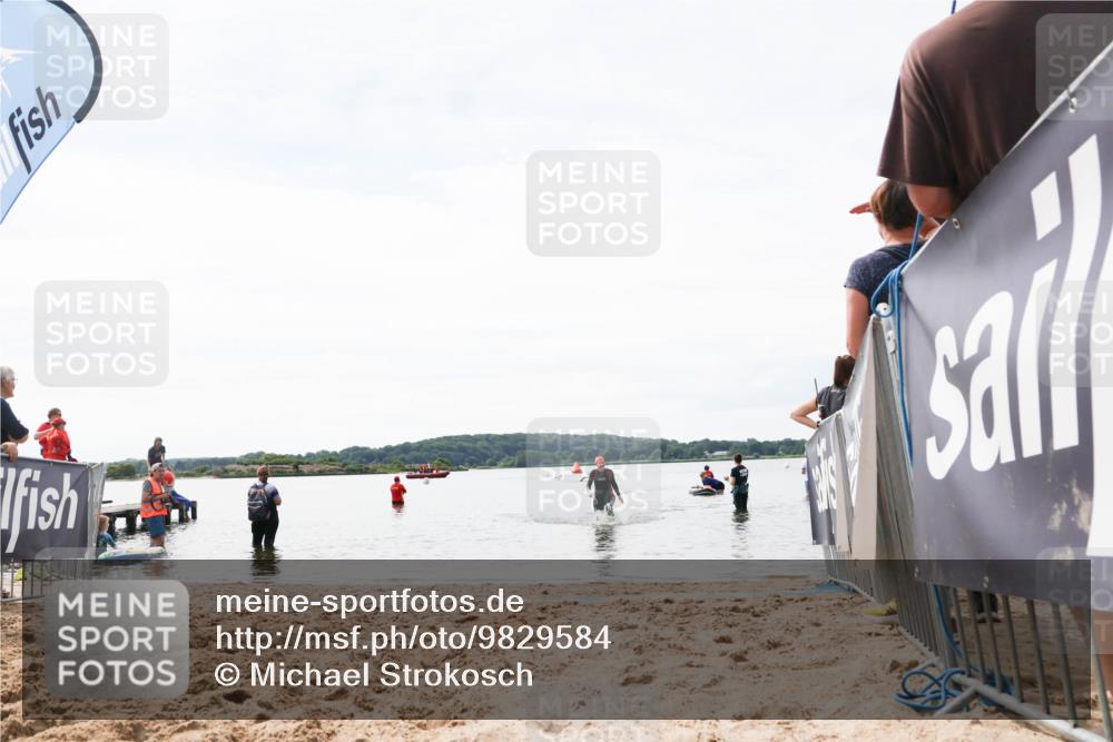 21.06.2026 - Viking Triathlon Michael Strokosch http://msf.ph/oto/9829584 21.06.2026 10:57:32 Schwimmen 652 meine-sportfotos.de