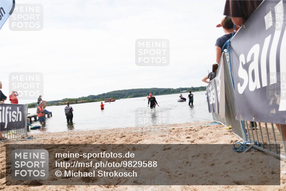 21.06.2026 - Viking Triathlon Michael Strokosch http://msf.ph/oto/9829588 21.06.2026 10:57:33 Schwimmen 652 meine-sportfotos.de