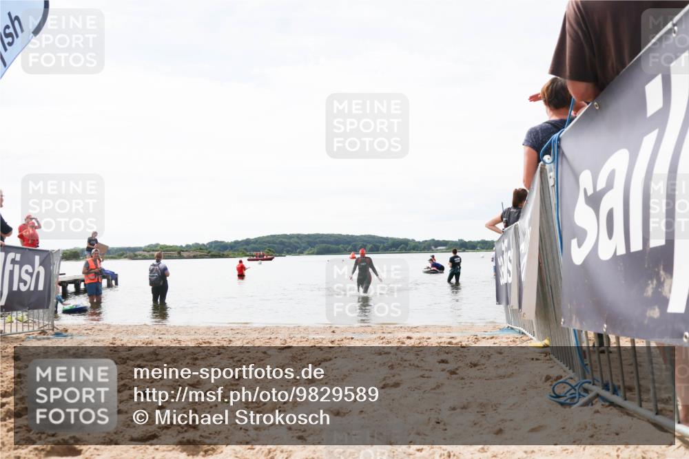21.06.2026 - Viking Triathlon Michael Strokosch http://msf.ph/oto/9829589 21.06.2026 10:57:34 Schwimmen 652 meine-sportfotos.de