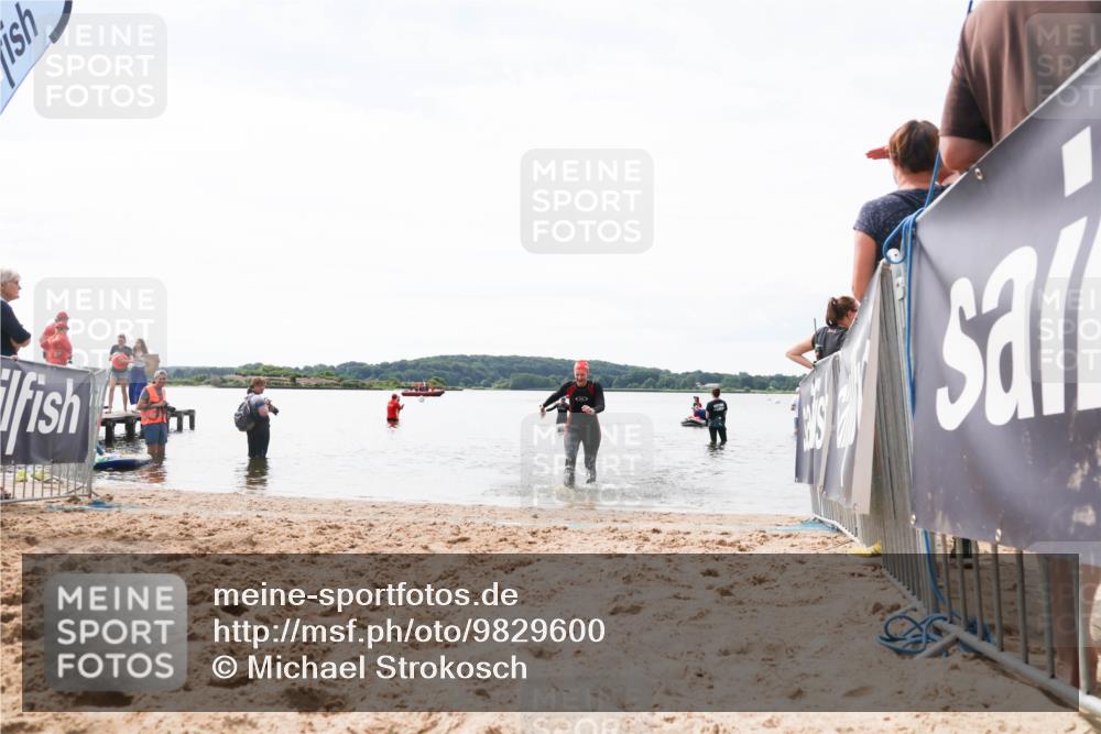21.06.2026 - Viking Triathlon Michael Strokosch http://msf.ph/oto/9829600 21.06.2026 10:57:38 Schwimmen 652 meine-sportfotos.de