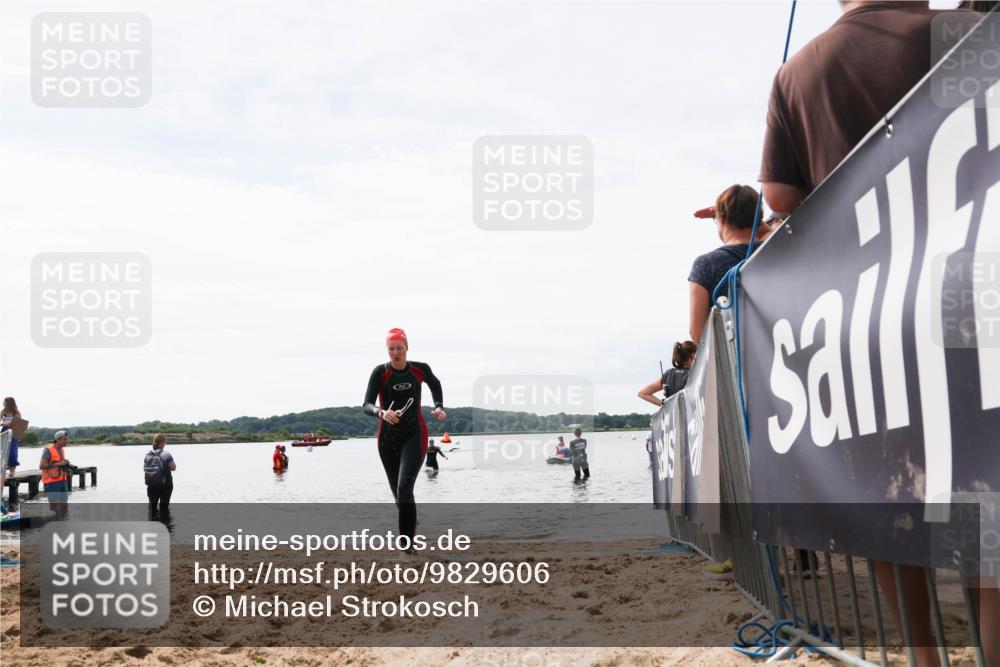21.06.2026 - Viking Triathlon Michael Strokosch http://msf.ph/oto/9829606 21.06.2026 10:57:40 Schwimmen 652 meine-sportfotos.de