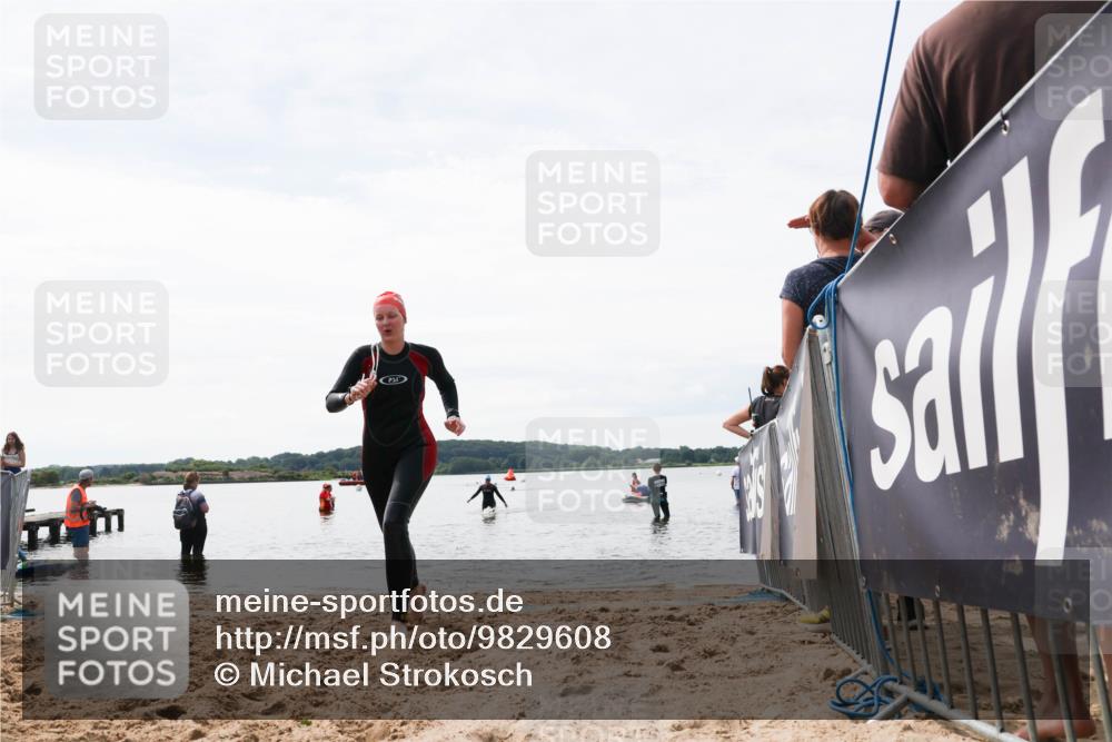 21.06.2026 - Viking Triathlon Michael Strokosch http://msf.ph/oto/9829608 21.06.2026 10:57:41 Schwimmen 652 meine-sportfotos.de