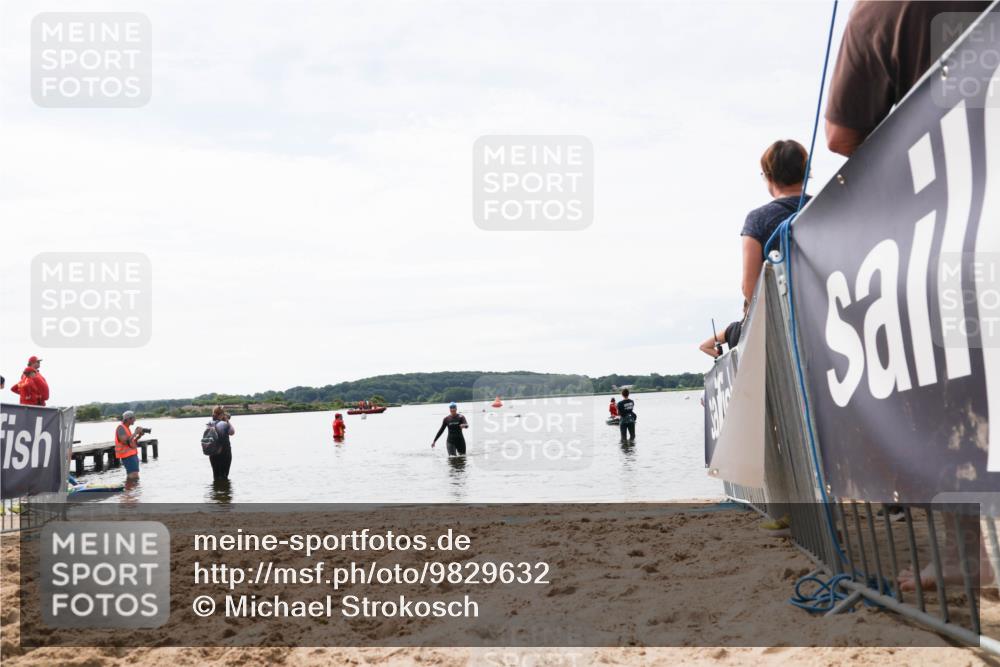 21.06.2026 - Viking Triathlon Michael Strokosch http://msf.ph/oto/9829632 21.06.2026 10:57:49 Schwimmen 224 meine-sportfotos.de