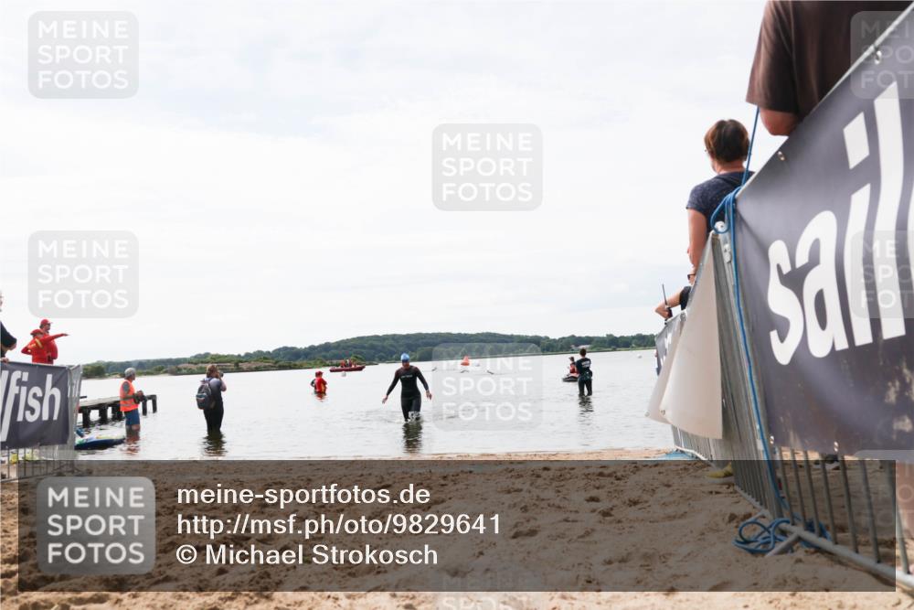 21.06.2026 - Viking Triathlon Michael Strokosch http://msf.ph/oto/9829641 21.06.2026 10:57:52 Schwimmen 224 meine-sportfotos.de