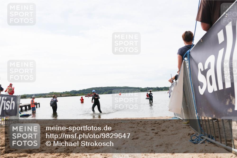 21.06.2026 - Viking Triathlon Michael Strokosch http://msf.ph/oto/9829647 21.06.2026 10:57:54 Schwimmen 224 meine-sportfotos.de