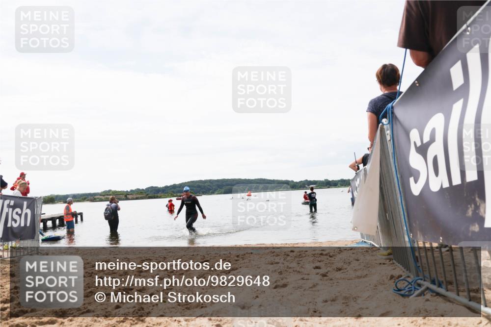 21.06.2026 - Viking Triathlon Michael Strokosch http://msf.ph/oto/9829648 21.06.2026 10:57:54 Schwimmen 224 meine-sportfotos.de
